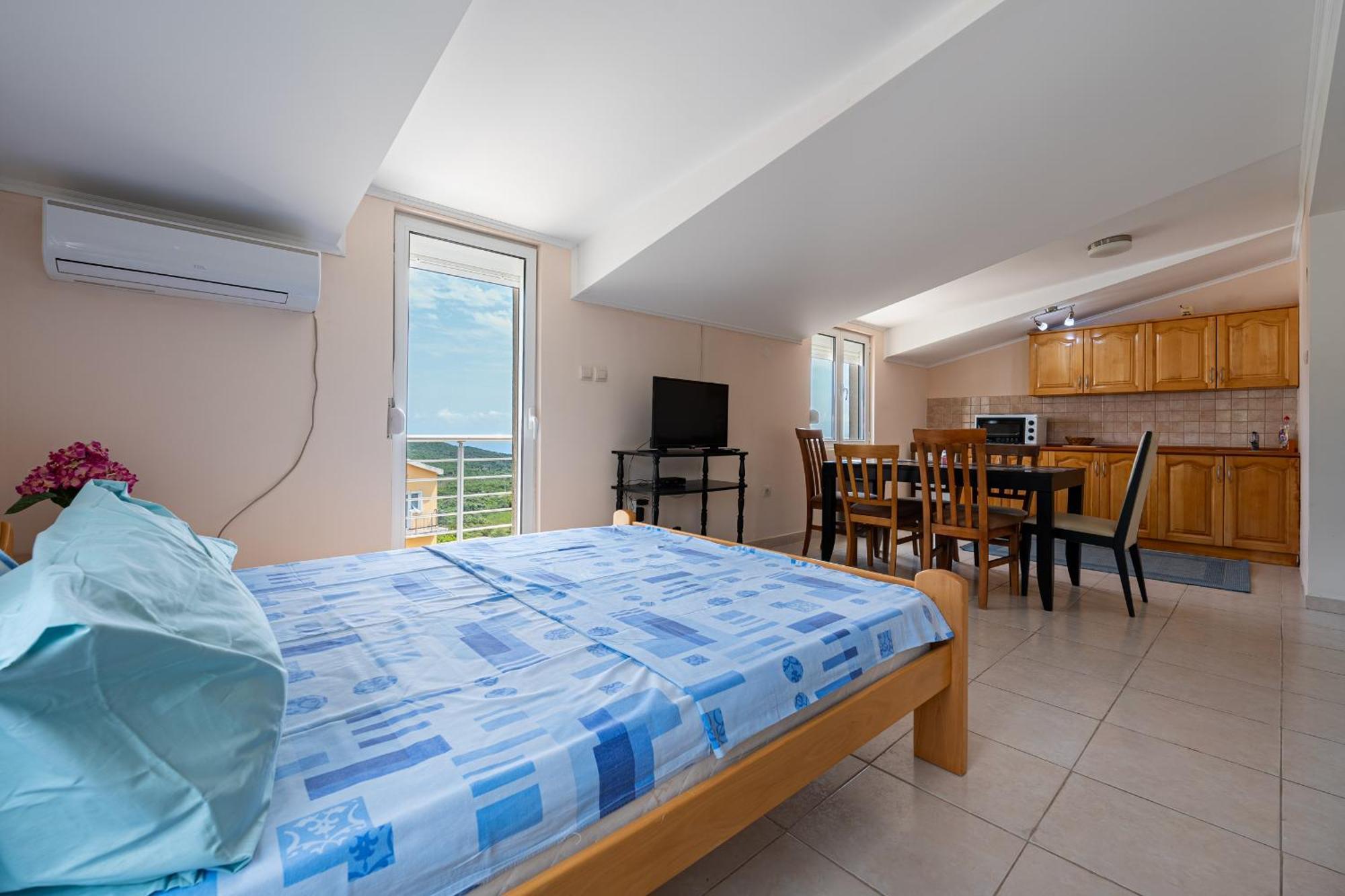 Apartment Family Budva