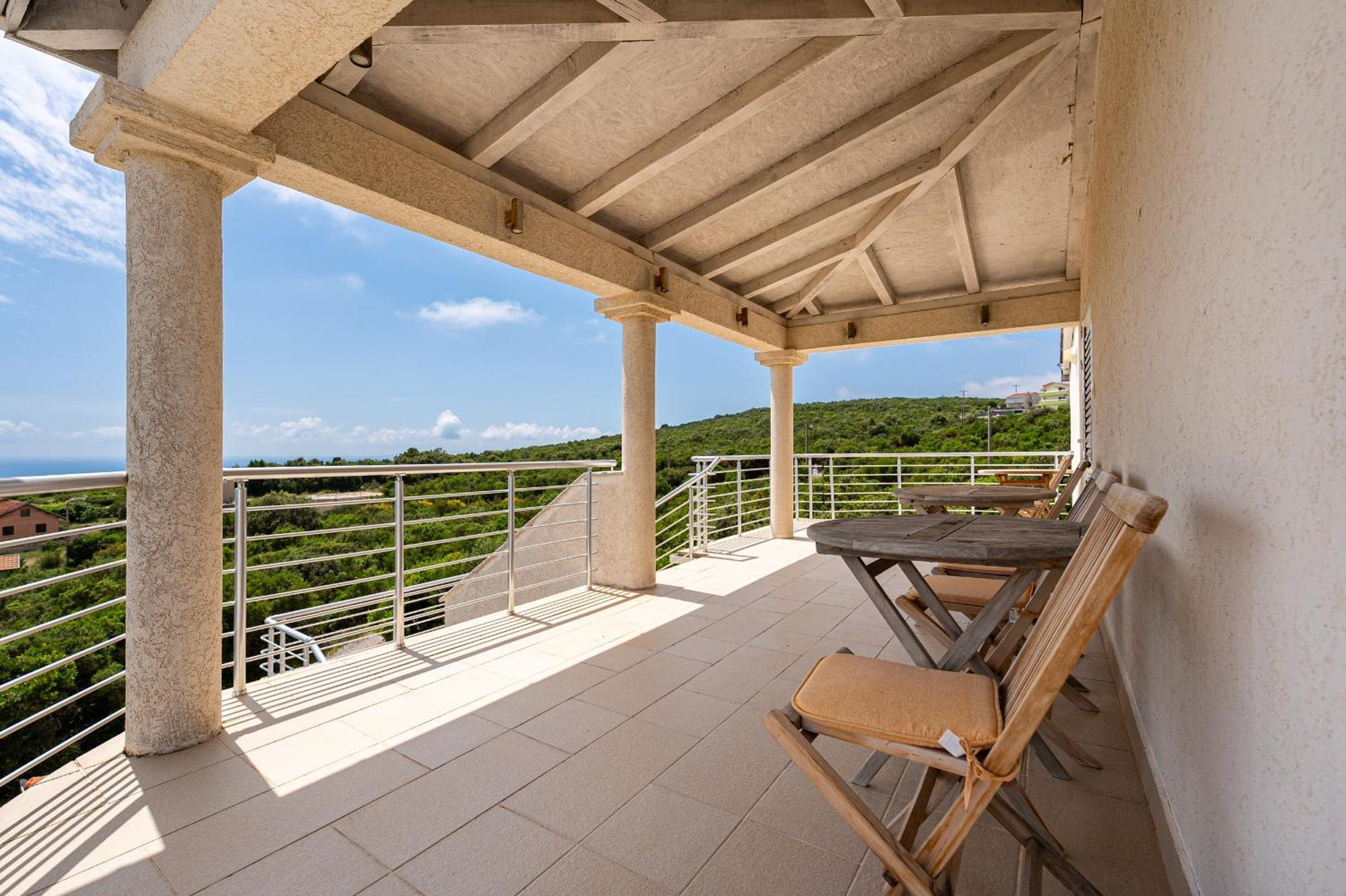 Family Apartment Budva